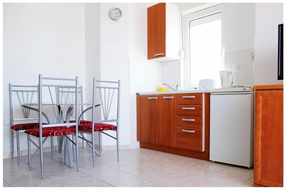 Apartments By The Sea Razanj, Rogoznica - 11347 Luaran gambar