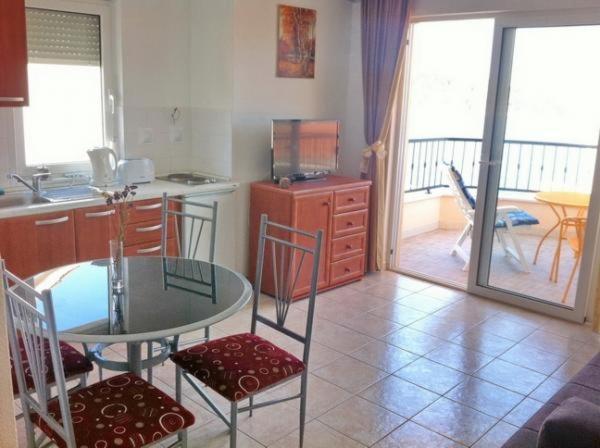 Apartments By The Sea Razanj, Rogoznica - 11347 Bilik gambar